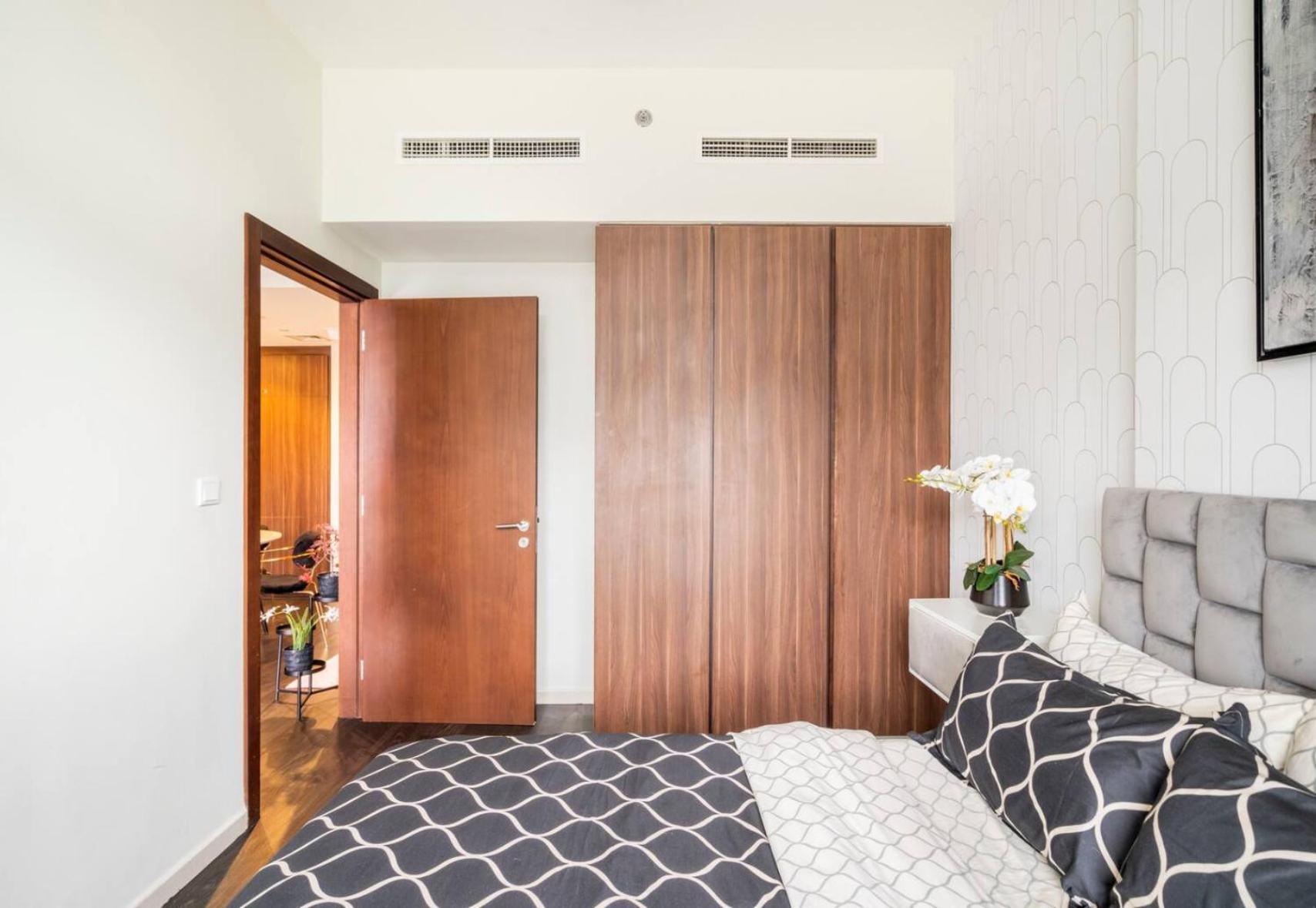 Luxury 2 Bedroom With Burj Khalifa View Dubai Bagian luar foto