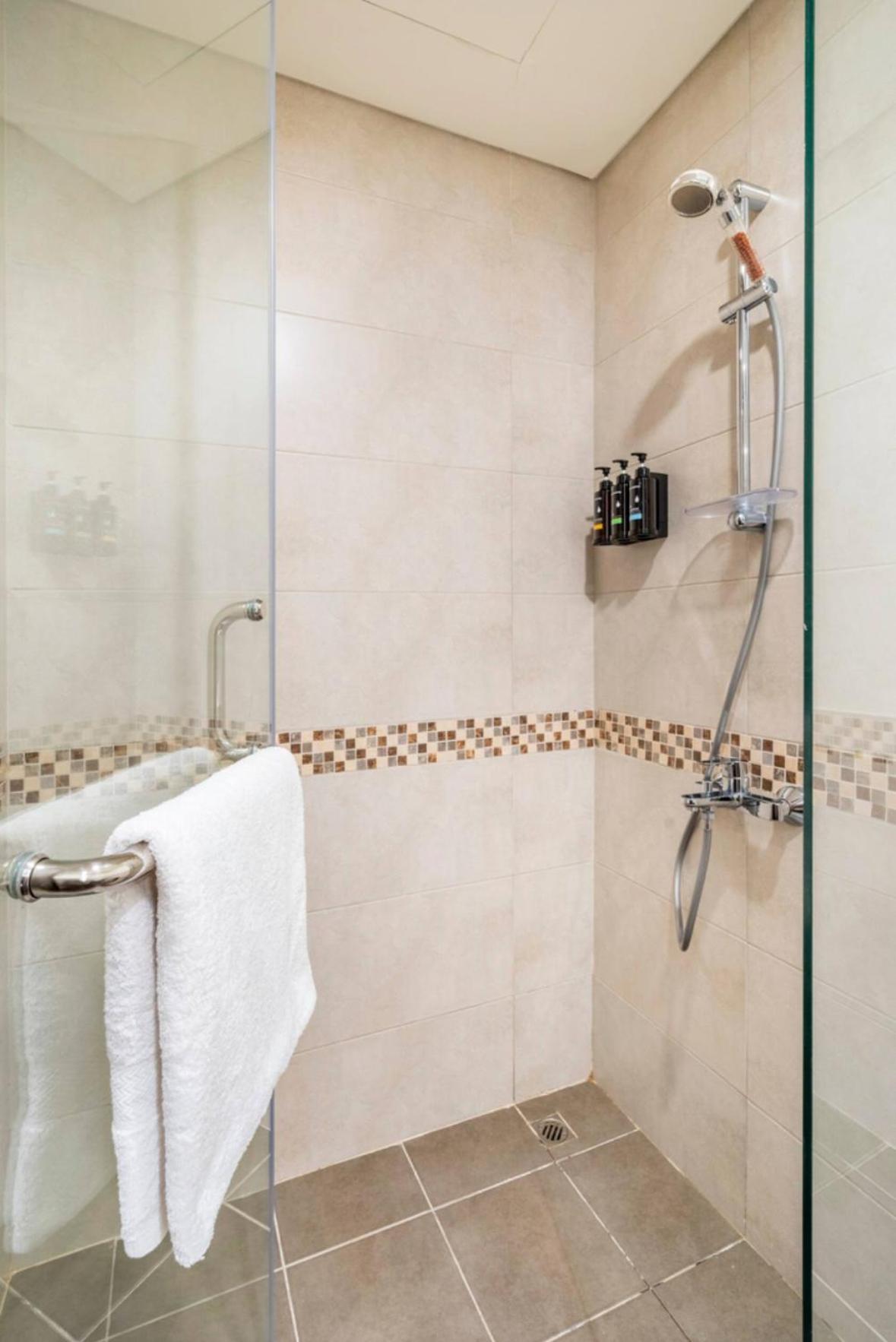 Luxury 2 Bedroom With Burj Khalifa View Dubai Bagian luar foto
