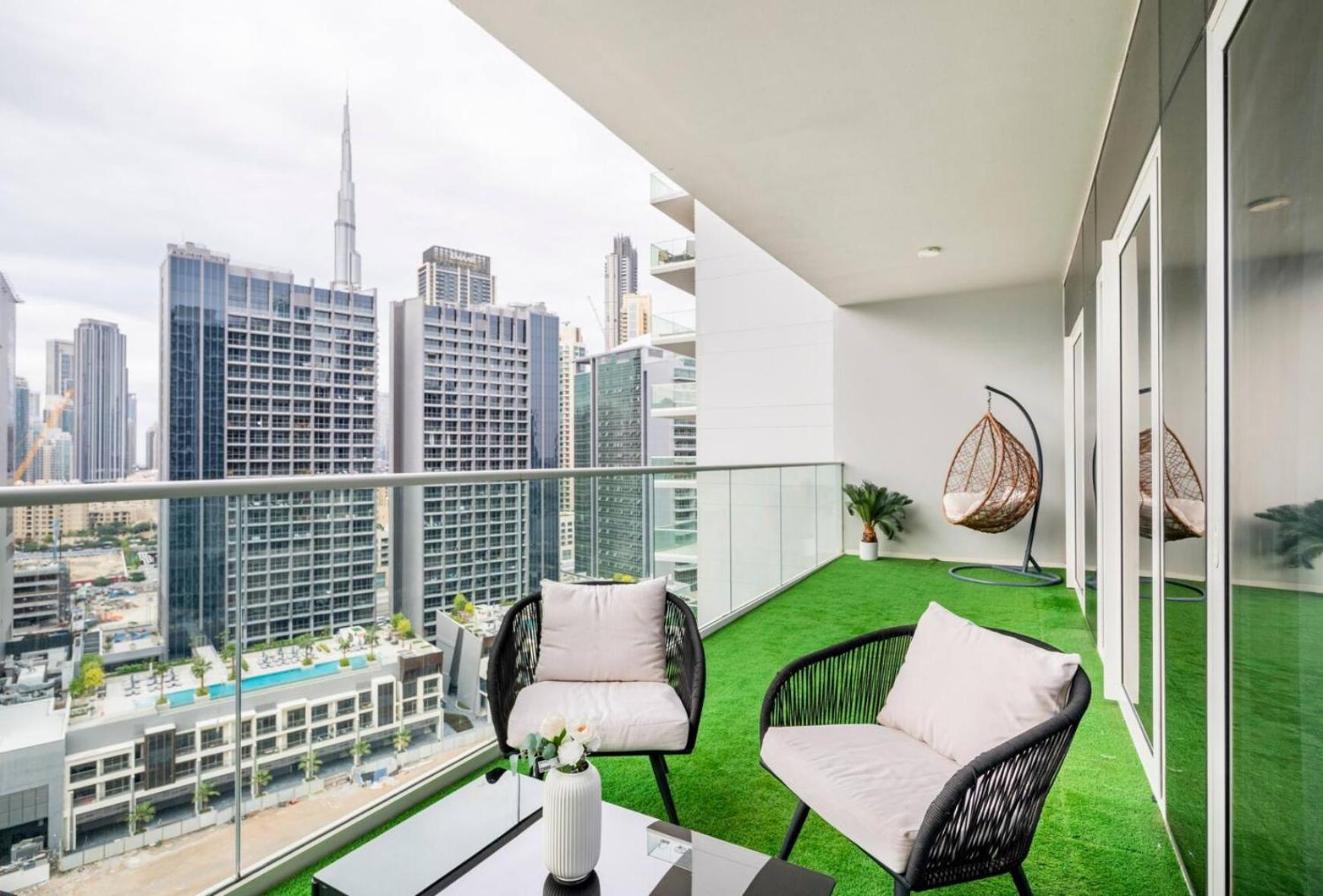 Luxury 2 Bedroom With Burj Khalifa View Dubai Bagian luar foto